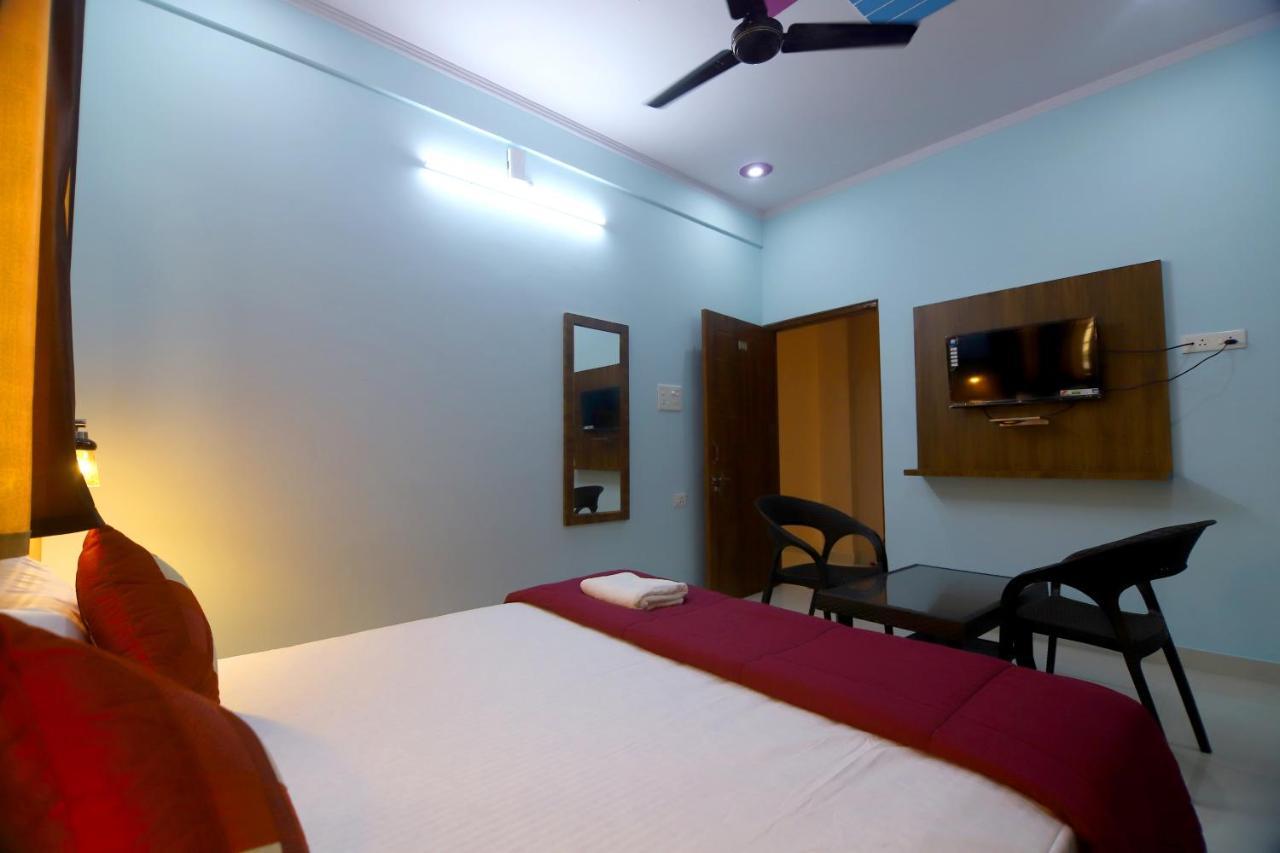 Hotel Comfort Inn Homestay Déhrádún Exteriér fotografie